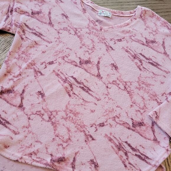 Pink Tie dye cozy size M vneck sweater top 💝 - Picture 3 of 7